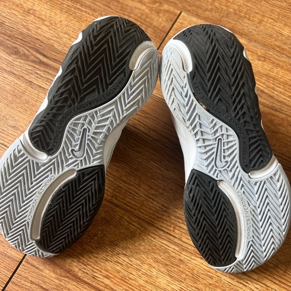 Nike Giannis Immortality Low Force Field - Picture 3 of 4